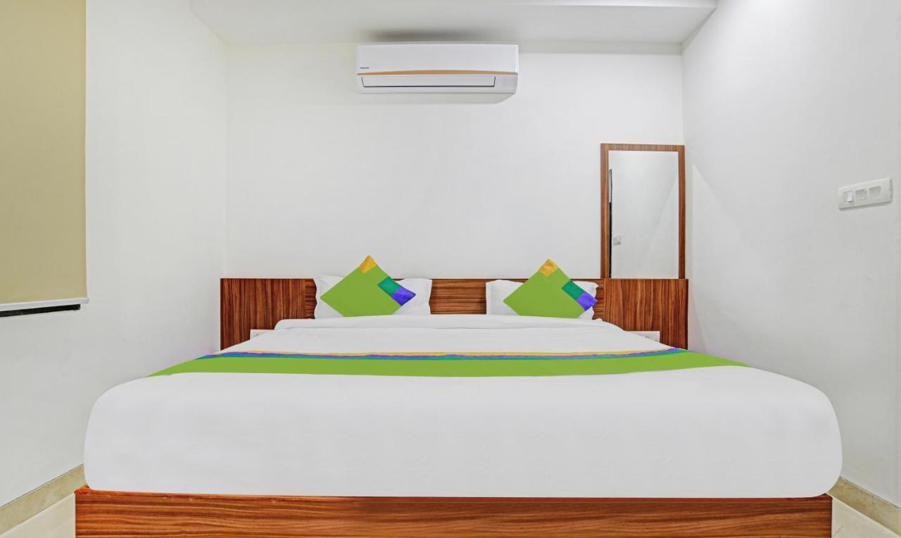 Treebo Shivaay Hotel Indore Luaran gambar